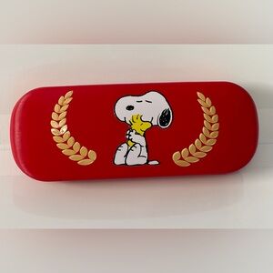 Red Snoopy Glasses case